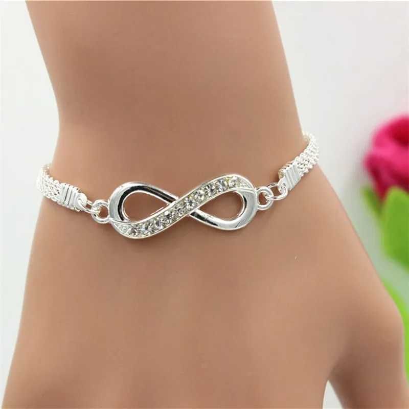 Pulseira Infinity Rhinestone, Pingente Charme,