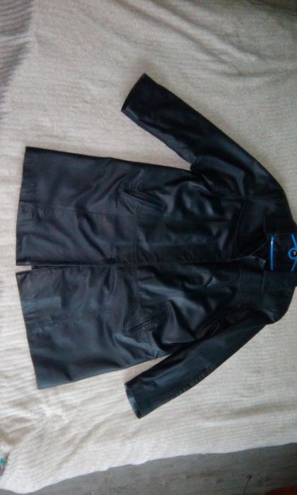 Płaszcz damski ze skóry