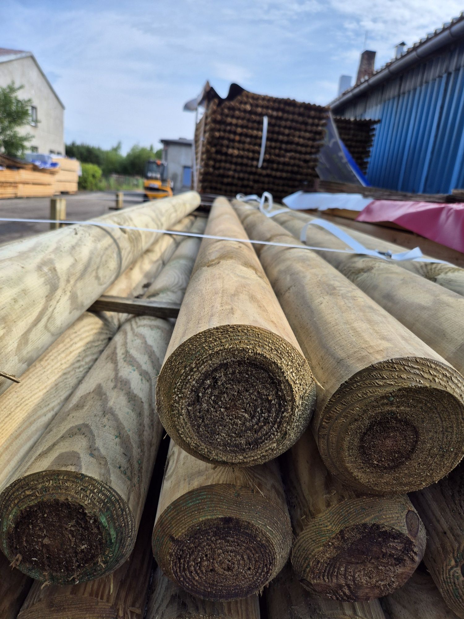 Palisada fi12 wałki toczone bale sosnowe 12x300 3m drągi impregnowane