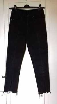 Czarne straight jeans cropp 38