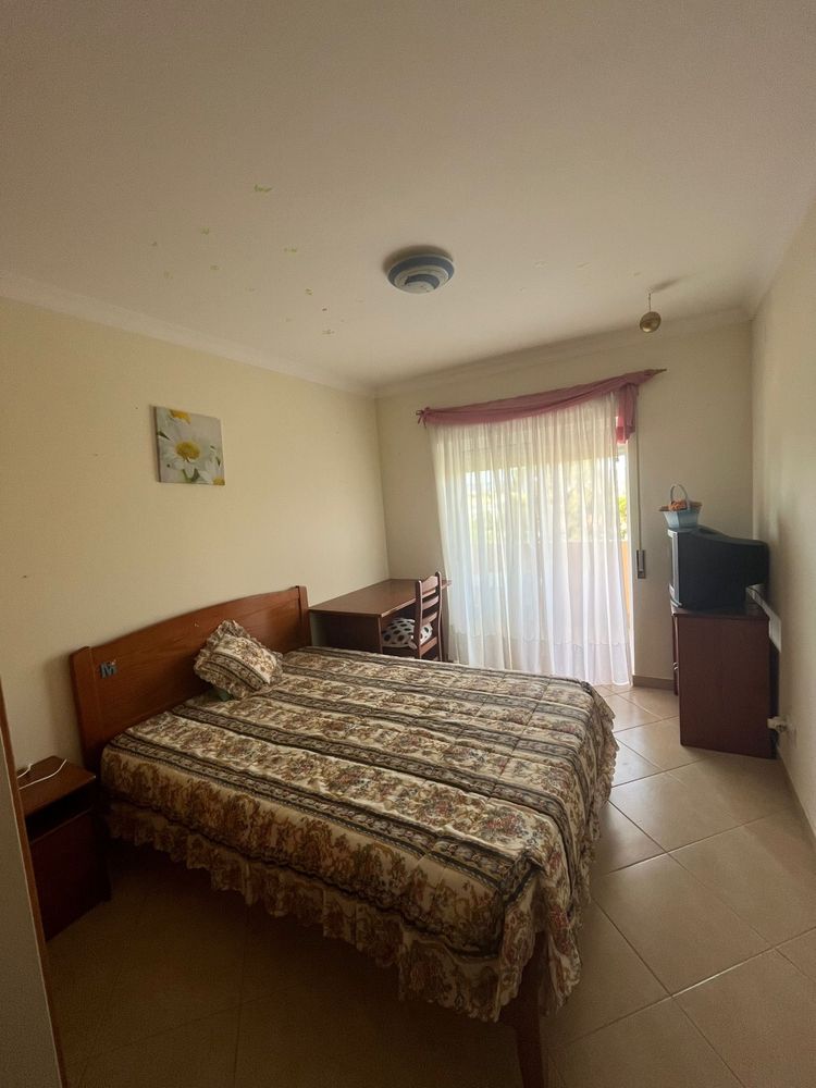 Apartamento T2  Universidade Vale Amoreira Penha
