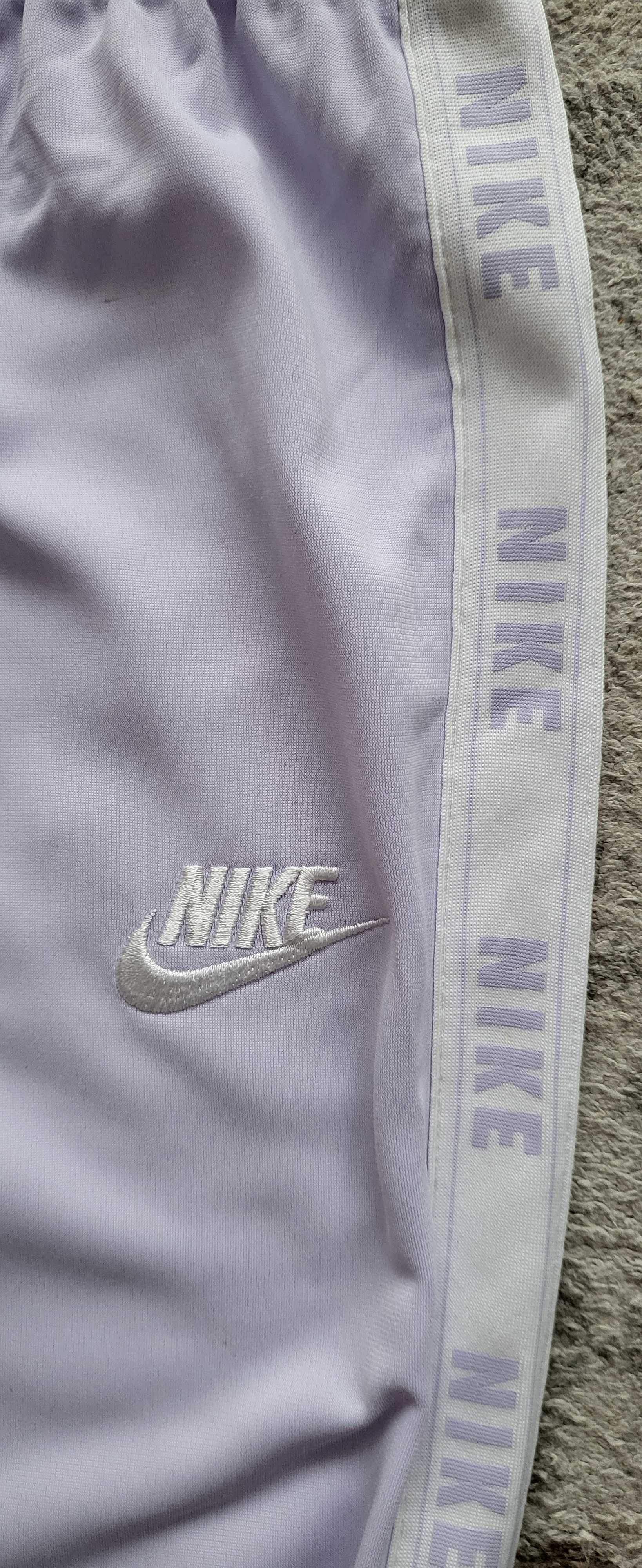 spodnie dresowe Nike