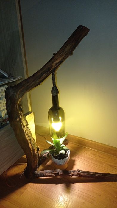 Ręcznie robiona lampa