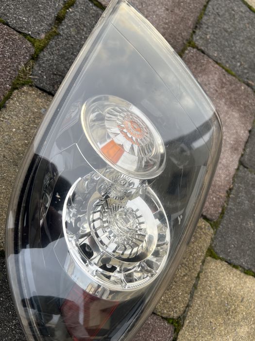 Ліхтар правий Mazda 3 BK фонарь задний Мазда 3 лед LED MPS Sport line