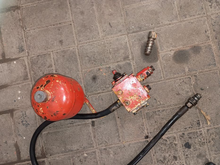 Kompletny rozdzielacz do pługa obrotowego  krone mustang