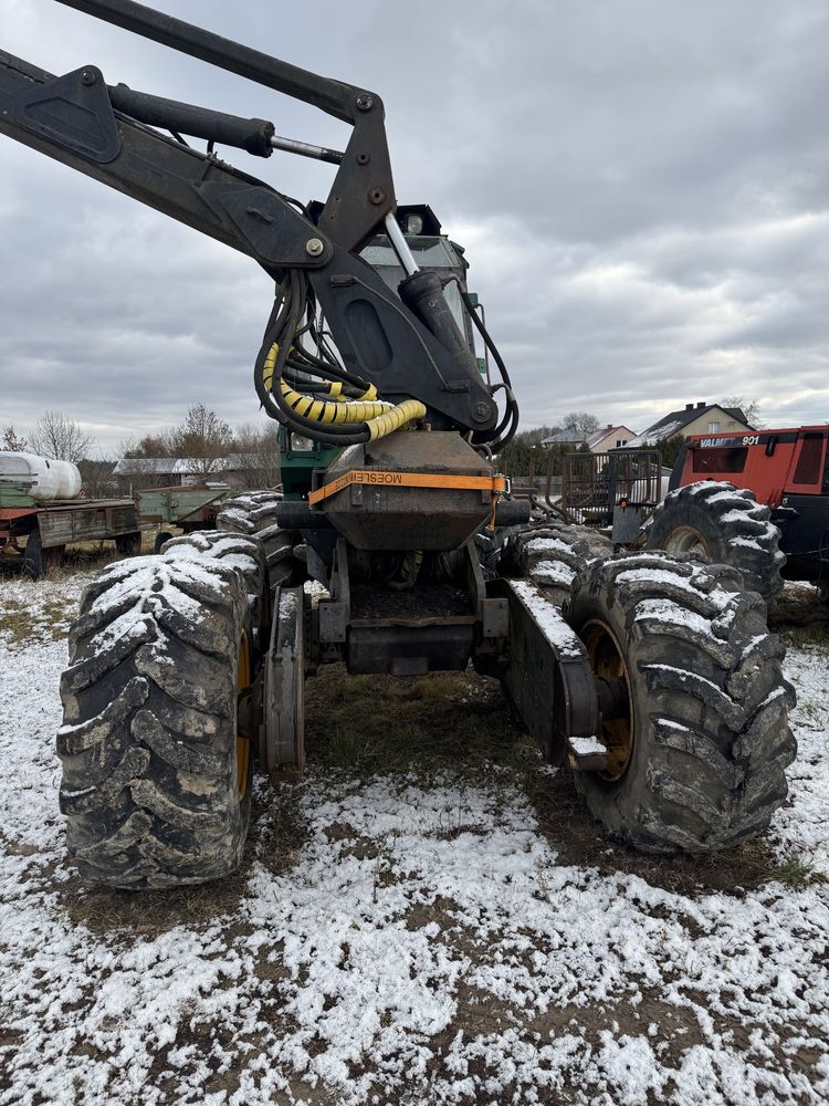Harvester timberjack 1207A