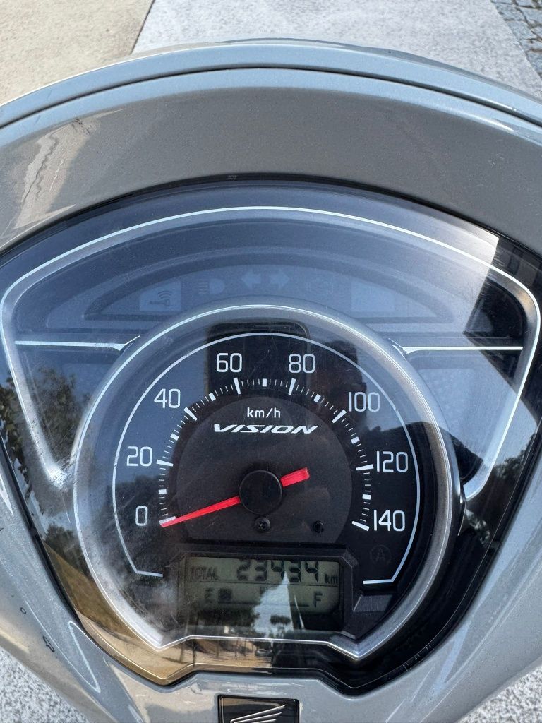 Vision 110 cc semi nova