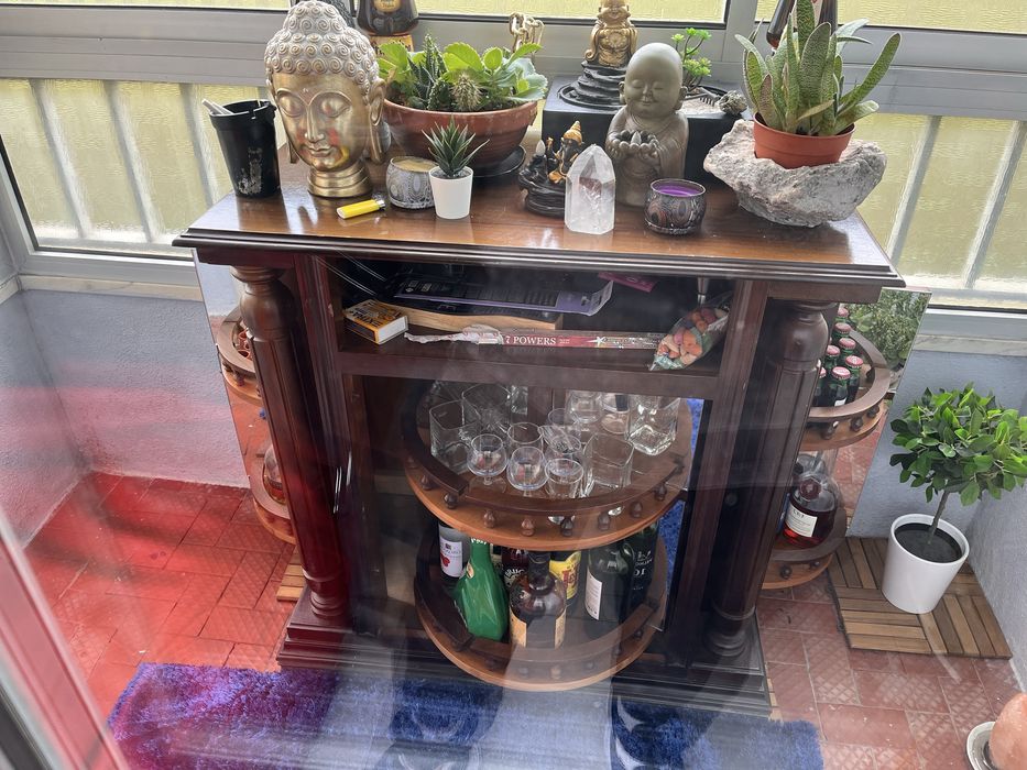 Movel de bar espelhado