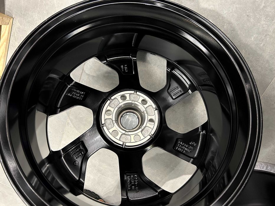 Oryginalne felgi aluminiowe 19 6x120 Ford Transit Tourneo Custom VW T7