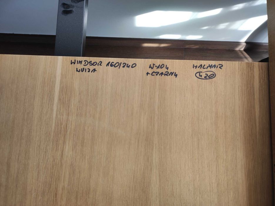 Розкладний обідній стіл Windsor Halmar (ШхДхВ: 90 x 160-240 x 76 см)