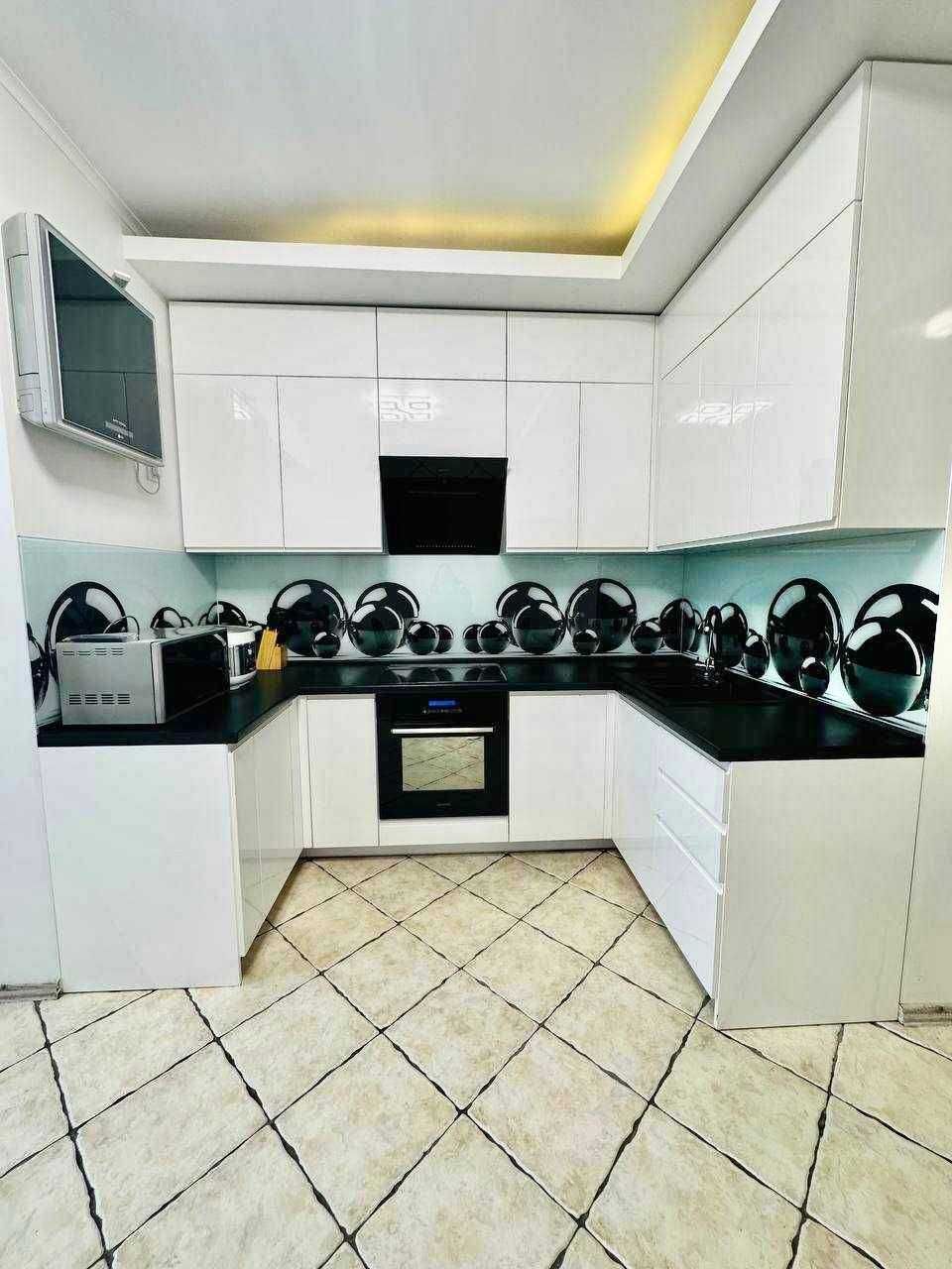 Продам 3к квартиру в кирпичном доме! ул.Рабочая/НацГвардии