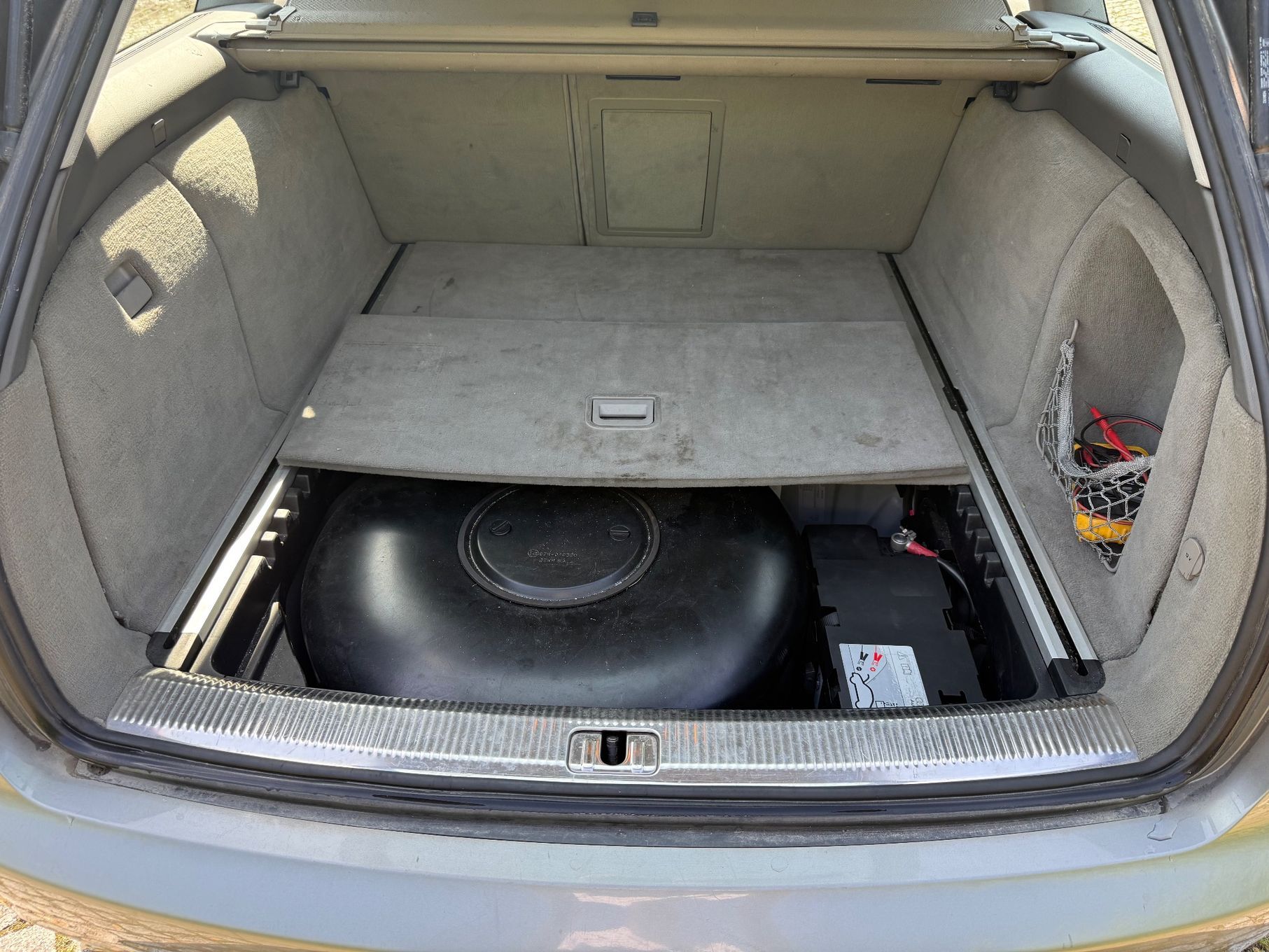 Audi A6 4.2 Avant Quattro pb+lpg, webasto, pneumatyka