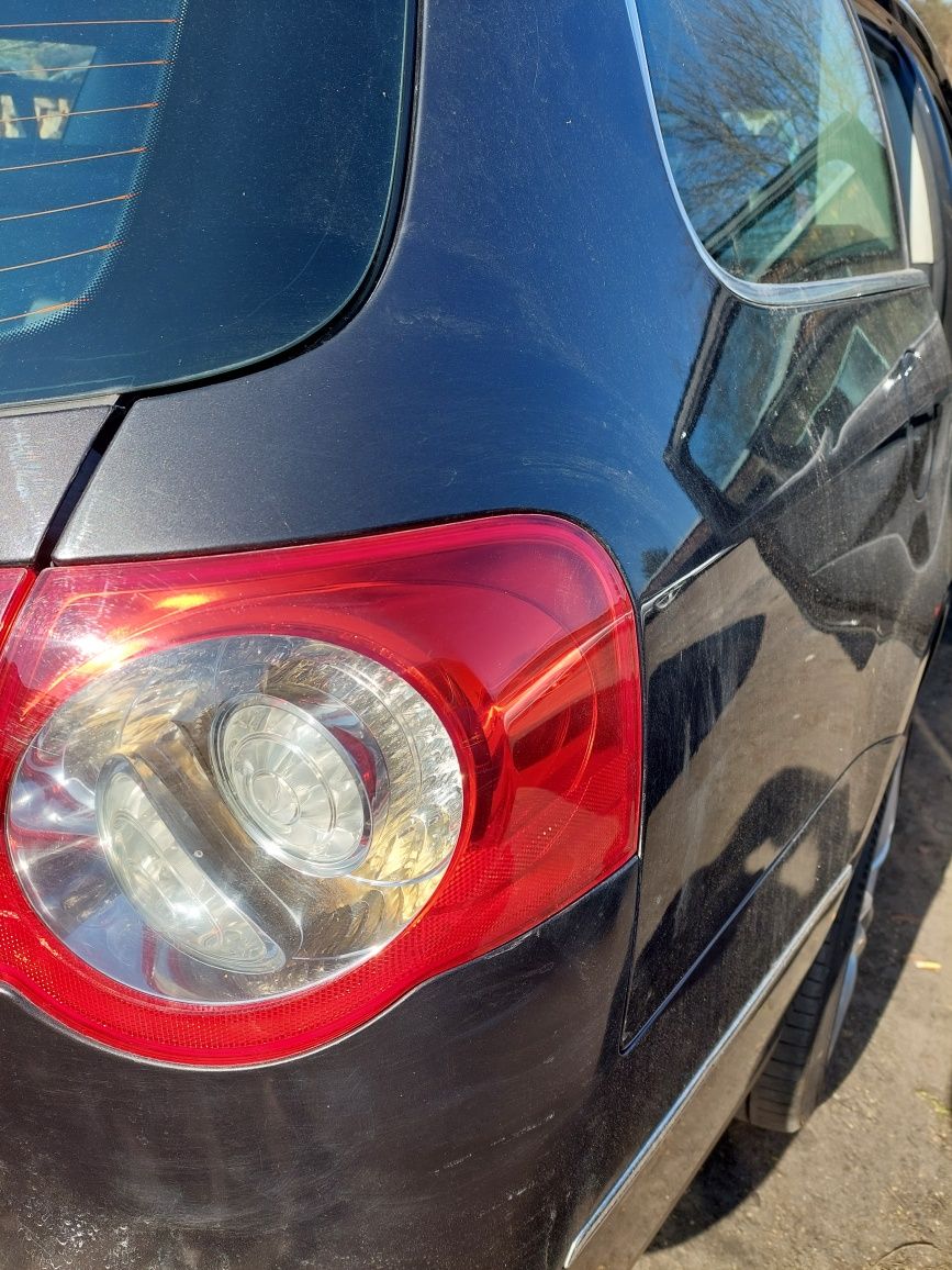 Lampa passat b5 prawa