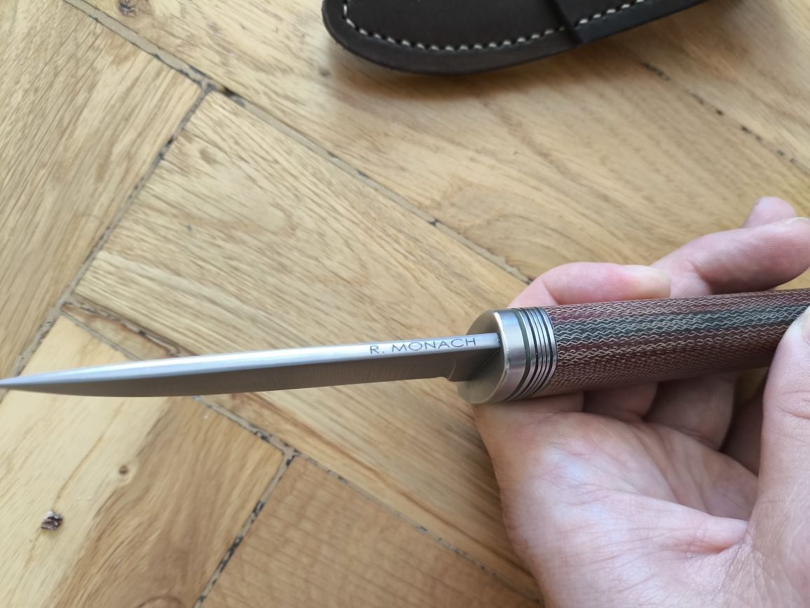 Nóż custom edc R. Monach