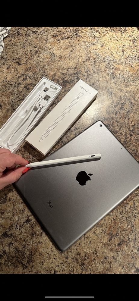 Tablet iPad Apple Retina - super stan!