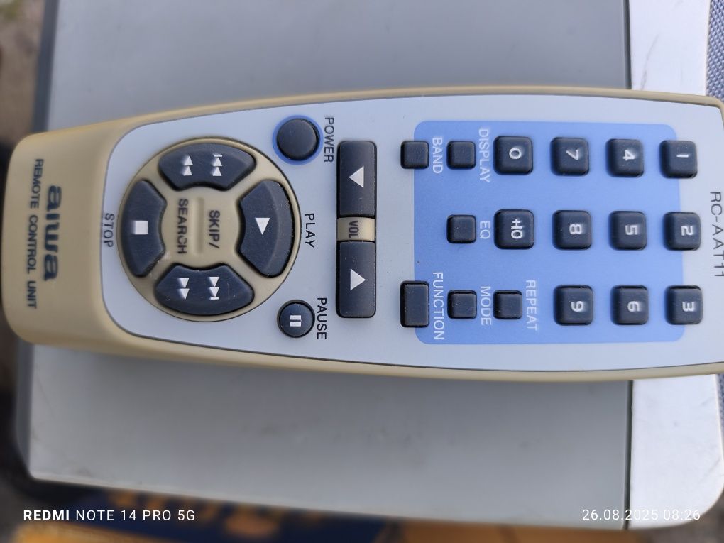 Mini wieża Aiwa z pilotem