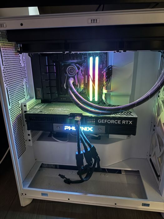 Komputer gamingowy ryzen 7 7800x3d, rtx 5080, 32gb ram ddr5