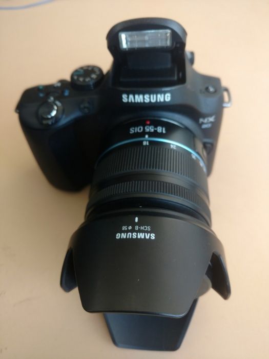 Samsung NX-20 Kit 18-55mm 20Mp фильтры Беззеркальный APS-C фотоаппарат