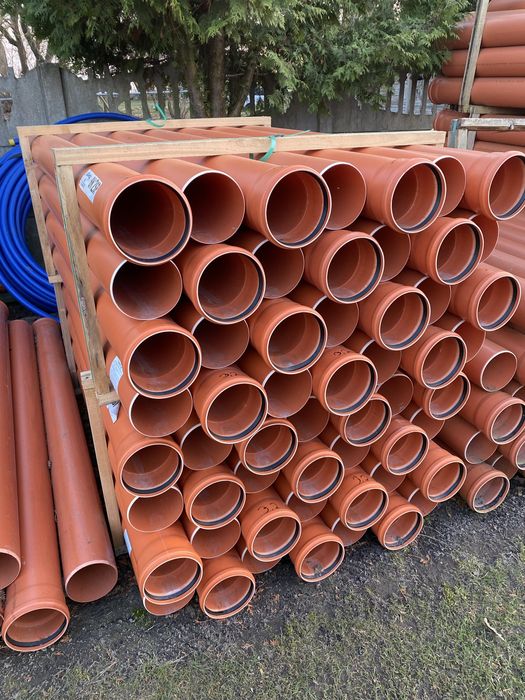 Rura kanalizacyjna PCV fi 160 ścianka 3,2