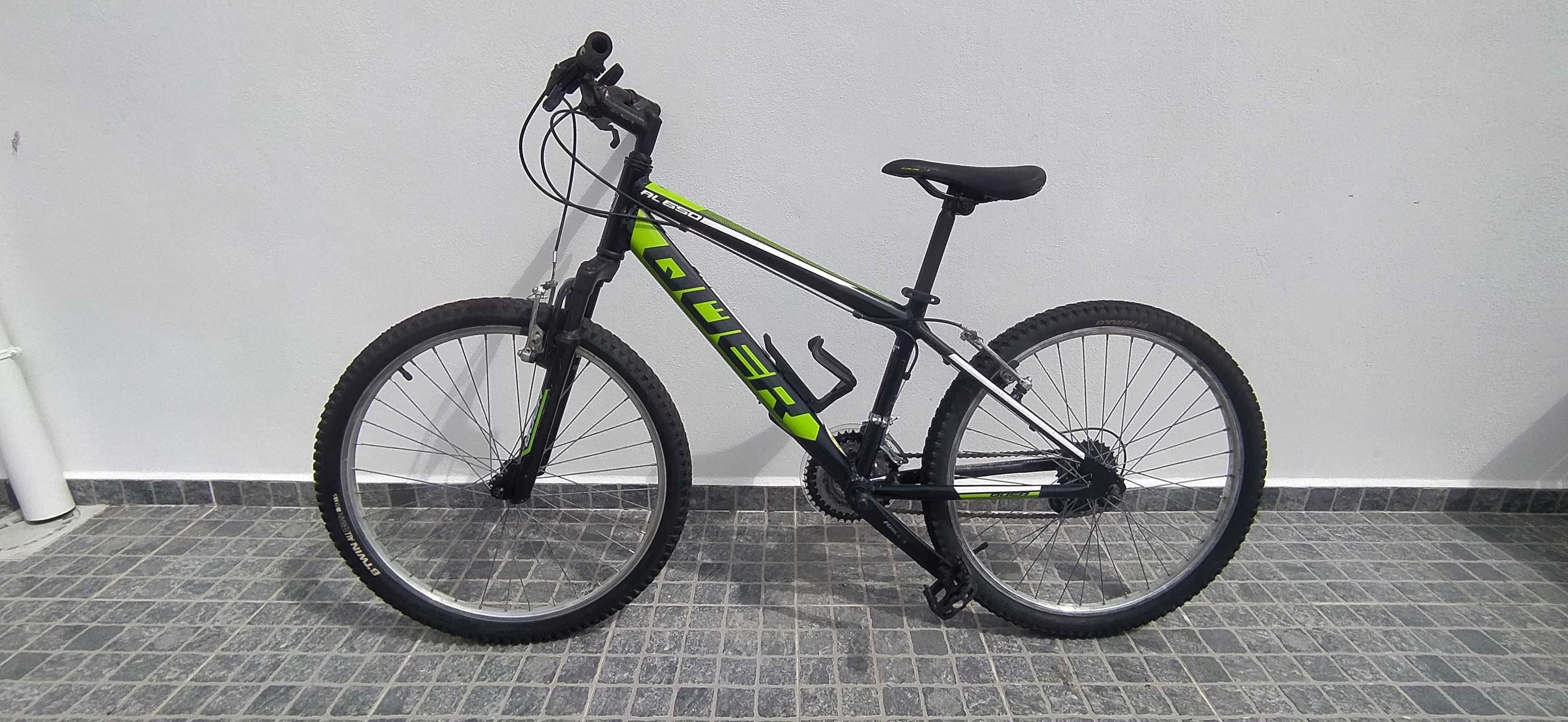 Bicicleta roda 24 - Muito bom estado