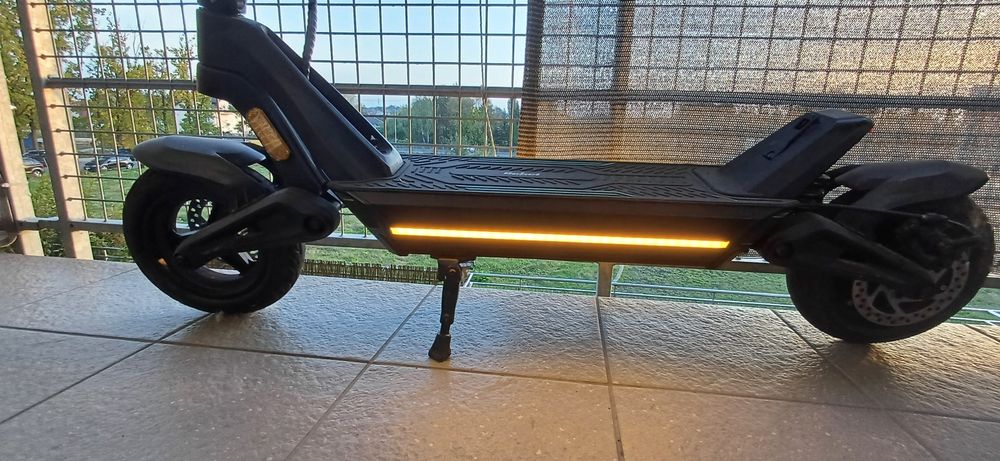 Hulajnoga elektryczna Rebel Fast Wheels
