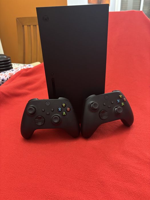Xbox Series X 1TB – Original, em ótimo estado