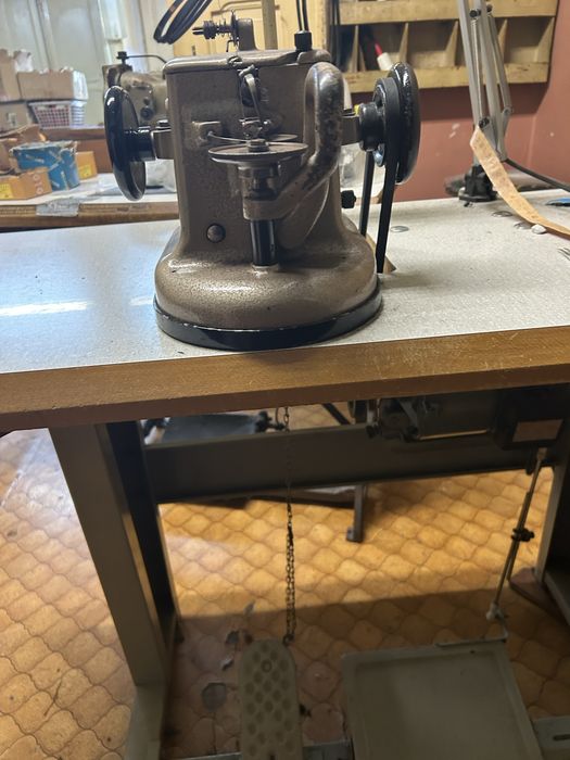 Maquina de costurar pêlo