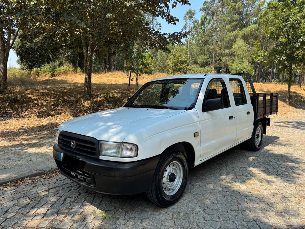 Mazda B2500 4x2
