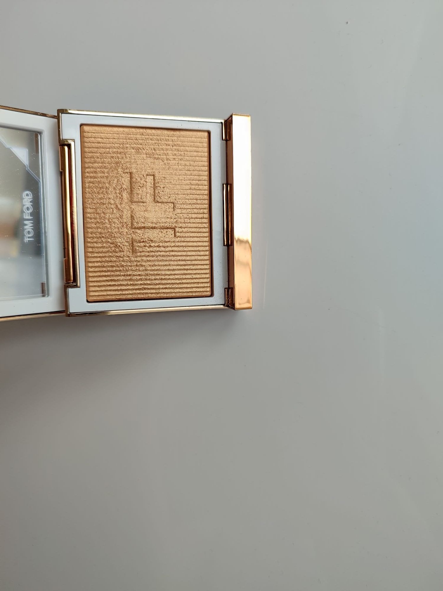 Tom Ford Soleil Se Feu Glow Highlighter 01 Mirage rozświetlacz