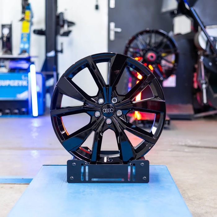 FABRYCZNIE NOWE Felgi Audi 18"  A1 S1 A3 TT