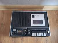 Zabytkowy magnetofon UNIVERSUM retro vintage