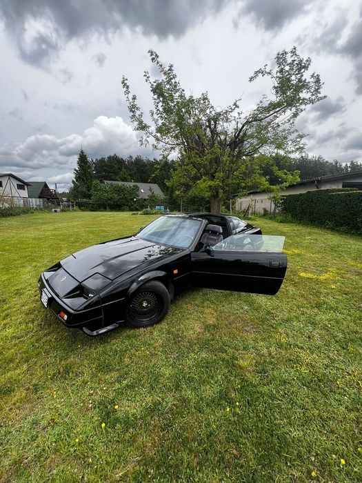 Nissan 300 ZX Nissan z31 86’ 2+2 Targa