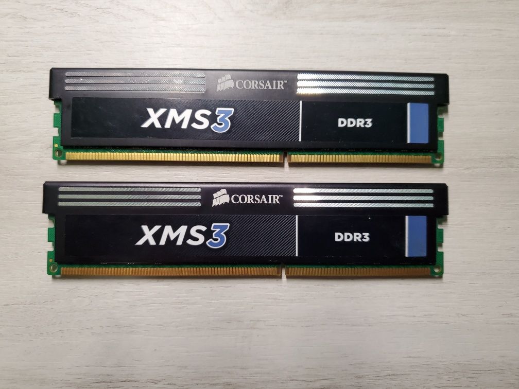 Оперативна пам'ять Corsair XMS3 DDR3 (2x4Gb)