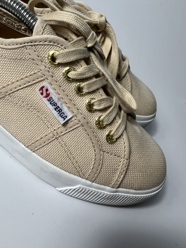 Nowe Superga trampki damskie beżowe 39 outlet