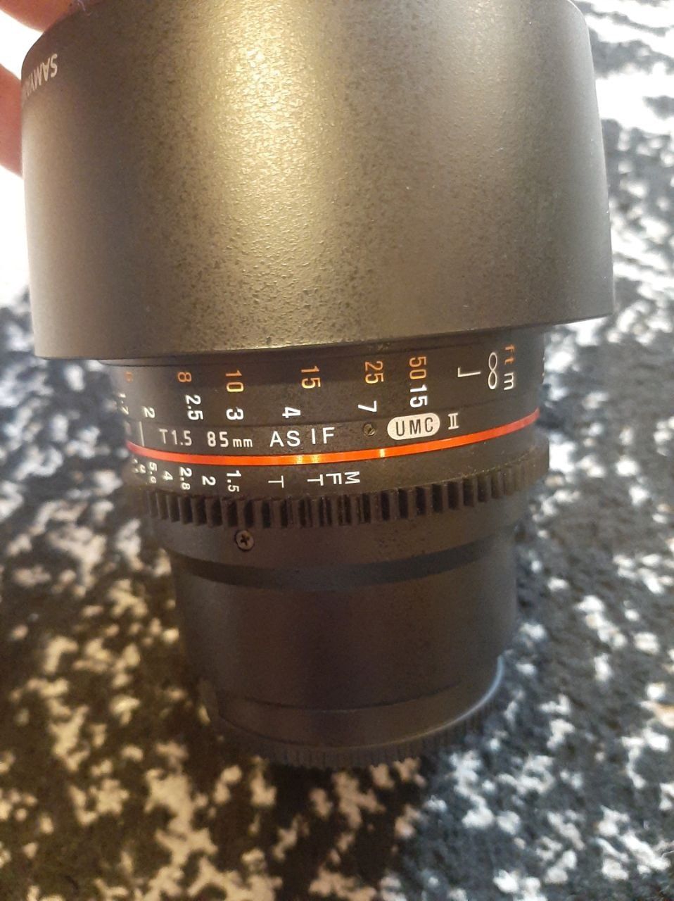 Объектив Samyang t1.5 85mm as if umc 2