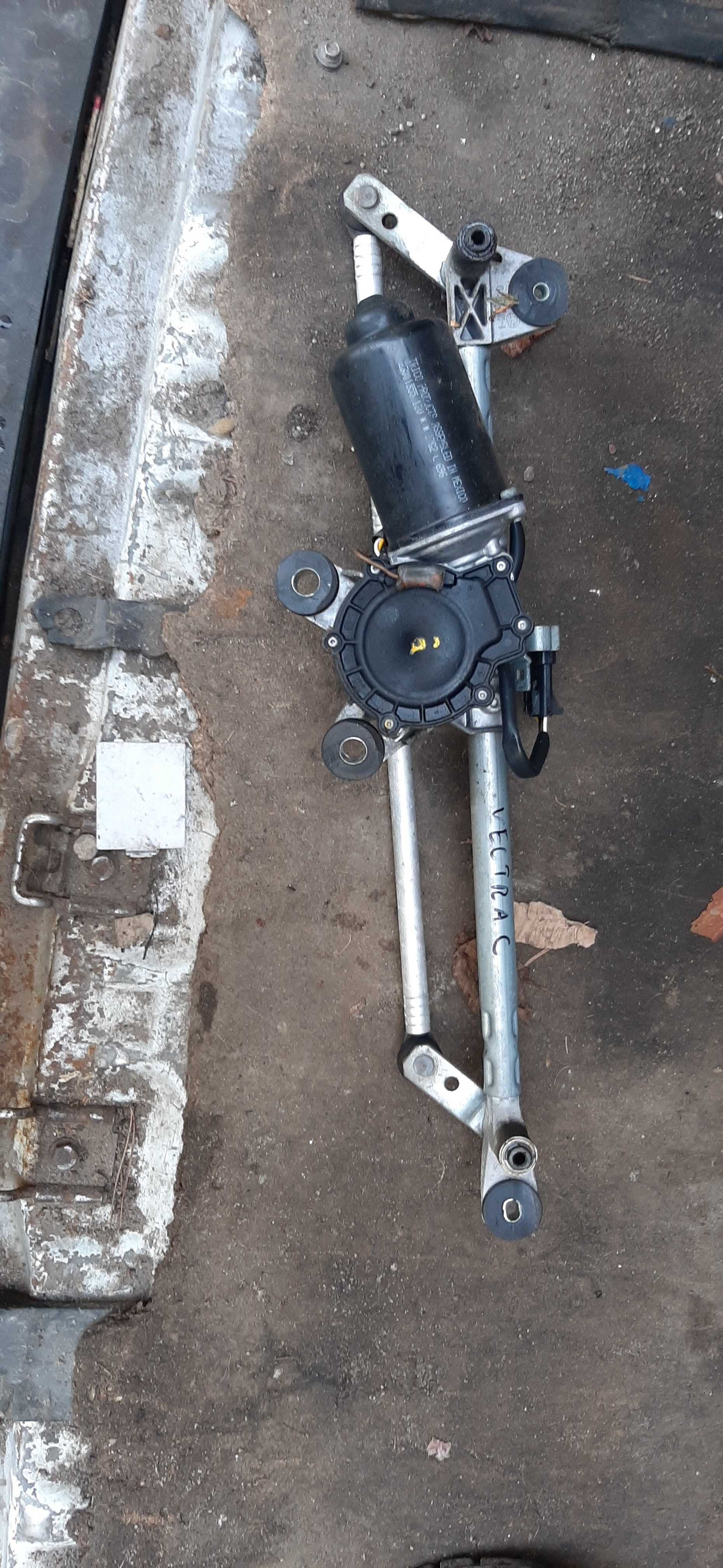 mechanizm silniczek wycieraczek vectra c signum
