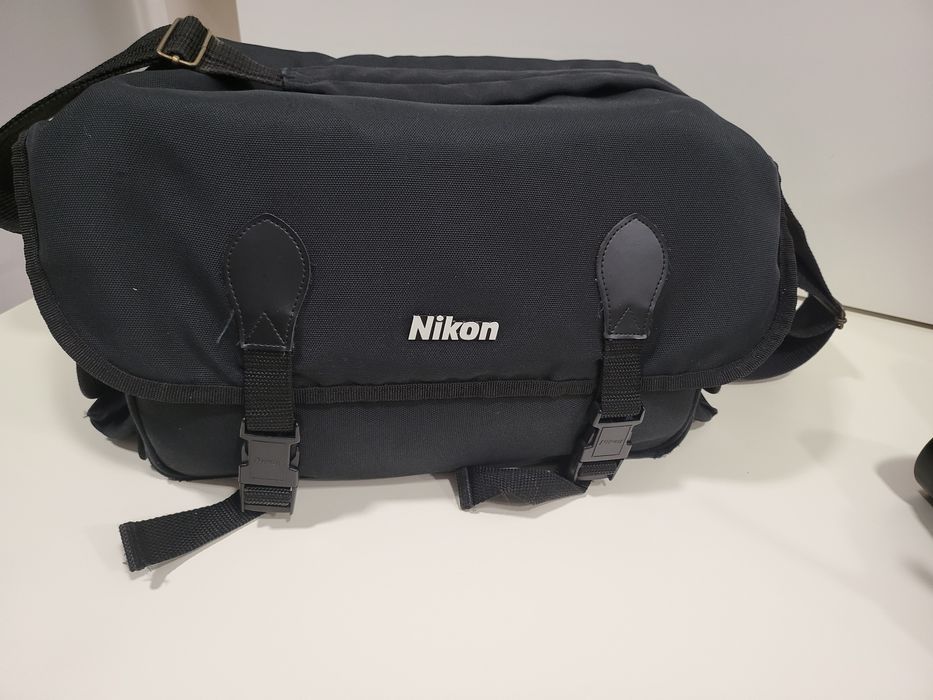 NIKON D3000 Máquina Fotográfica