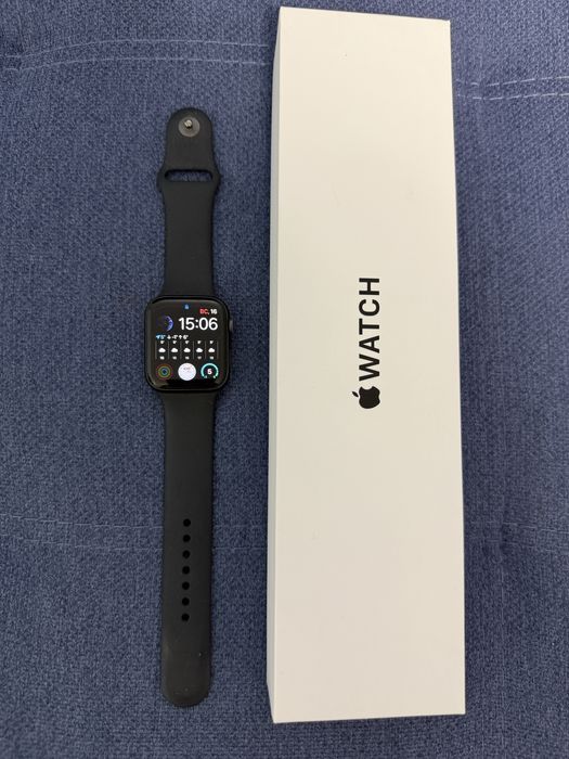 Apple watch SE 44 mm