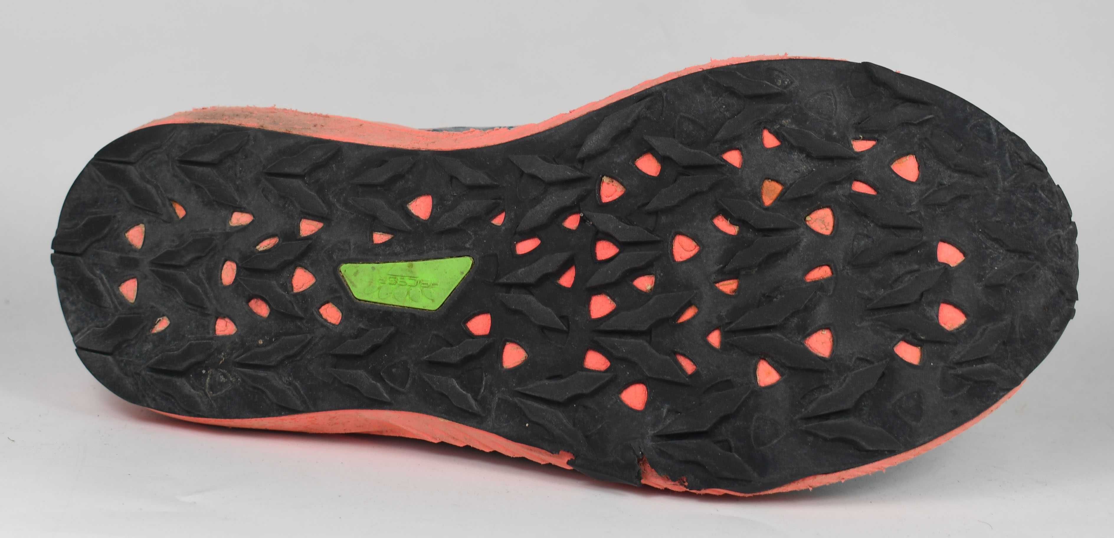 Używane ASICS fuji lite2 1012B066 roz. 40