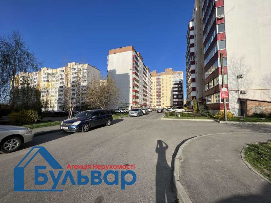Продам 2к квартиру в новобудові, 72 м2, КОТЕЛ, цегла, 7/9 поверх