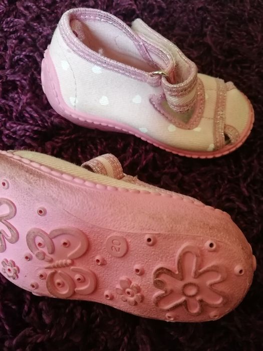 Buciki ciapki dla dziewczynki r. 20