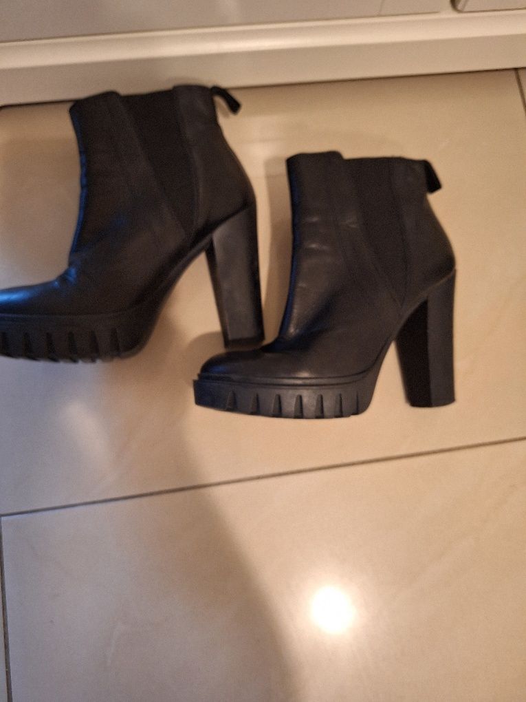 Botki damskie 37 PRIMAMODA