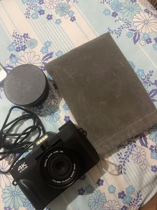 Máquina Fotográfica Digital 4K Ultra HD – Zoom 16x