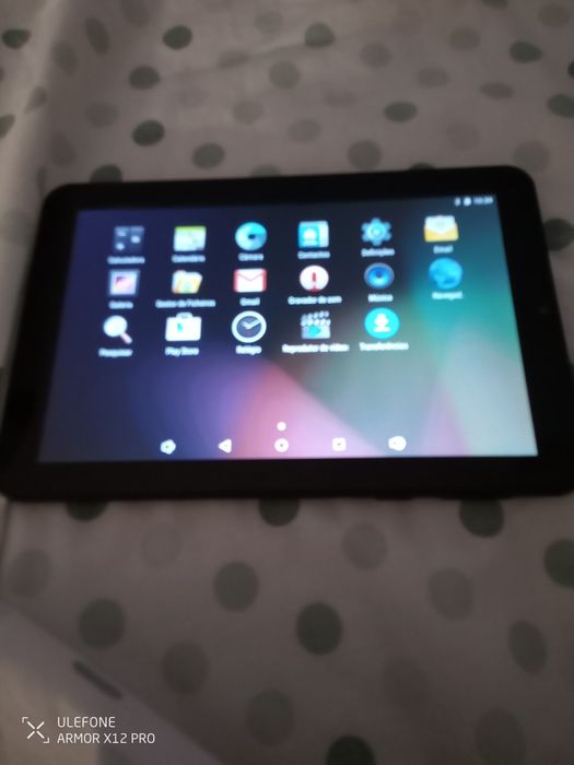 Vendo tablet android com um bocado de marca no visor devido ao uso mas