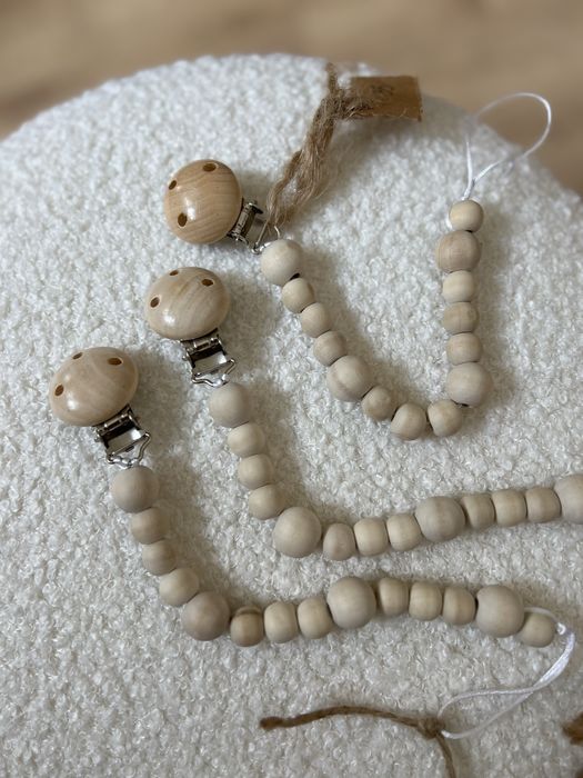 Zawieszka do smoczka smycz do smoczka drewniane koraliki NOWA