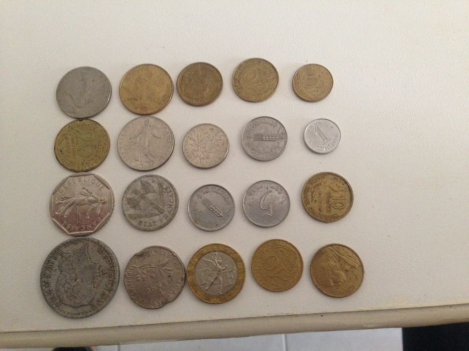 20 moedas francesas de coleção