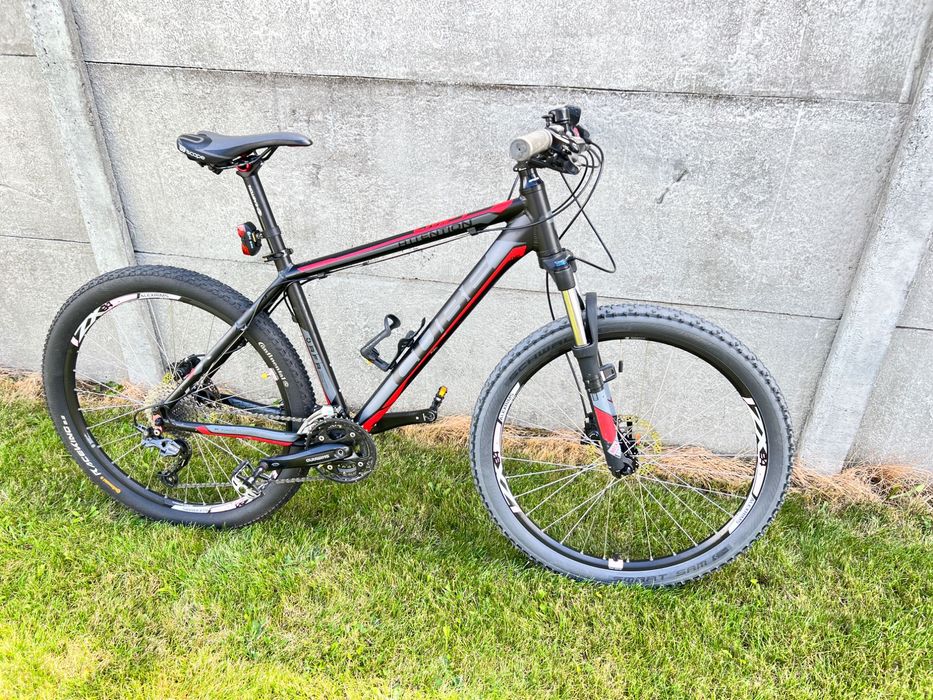 Rower CUBE Attention rama 18' koła 26'