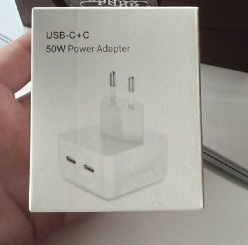 Мережевий сетевой зарядний пристрій Apple 50W Dual USB-C Power Adapter