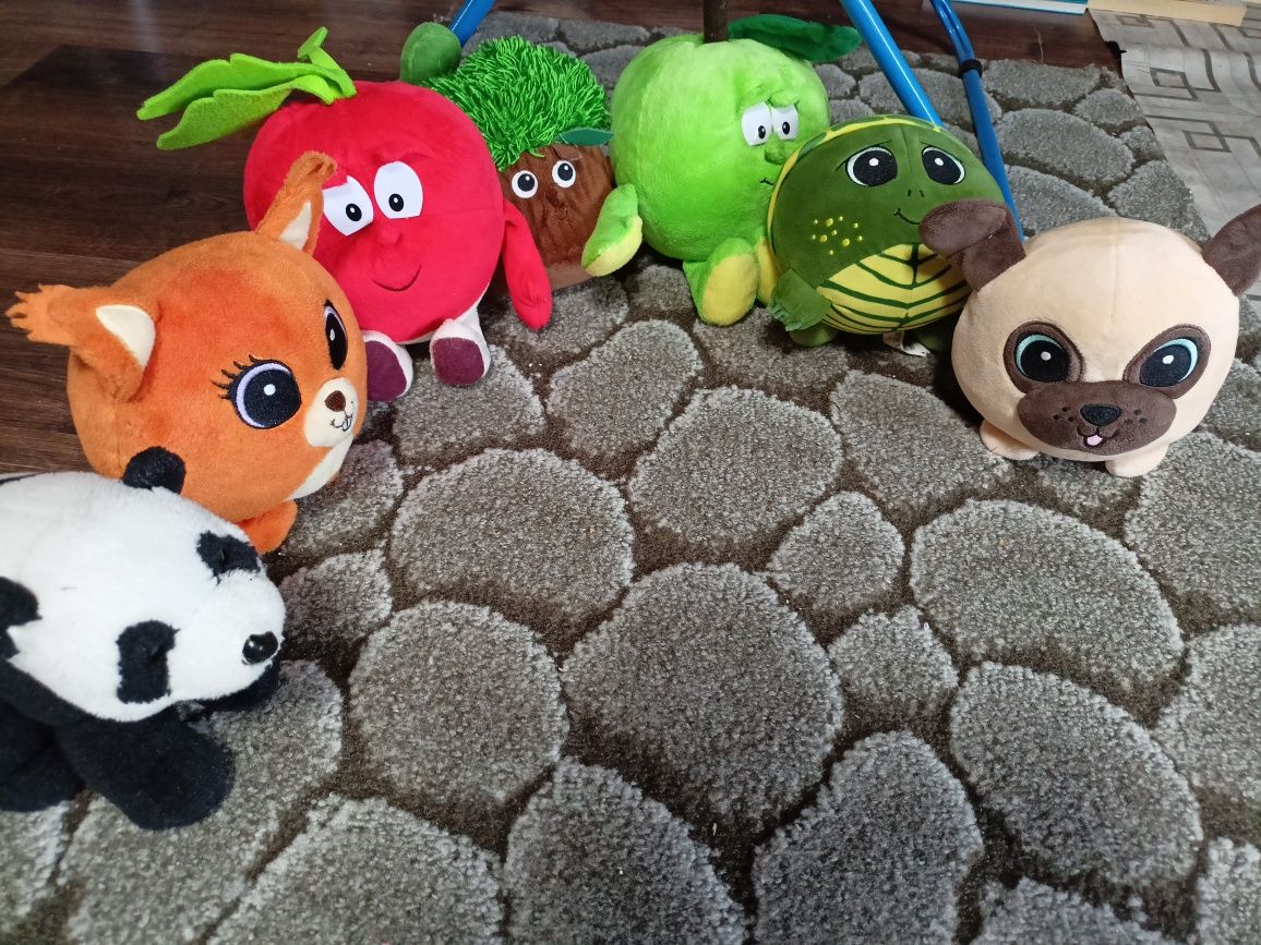 Maskotki Gang świeżaków i bystrzaków