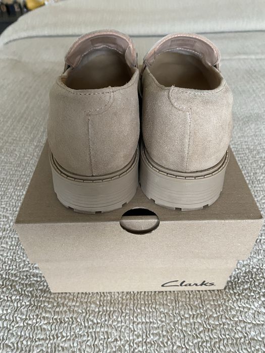 Продам замшеві  лофери  Clarcks (39-39,5)‼️Ціну знижено‼️
